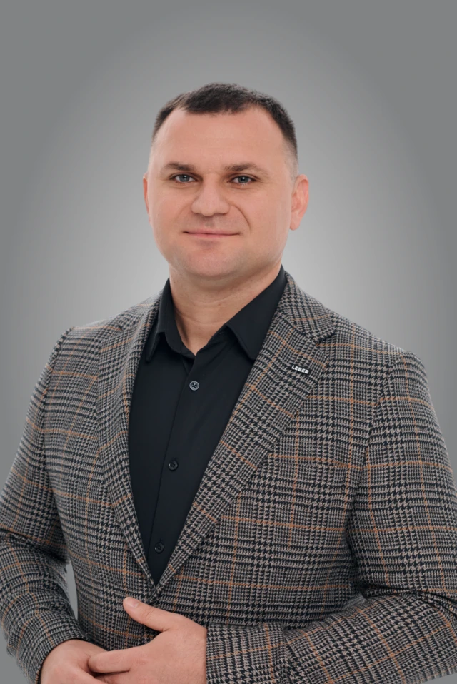 Frame 208732562п4