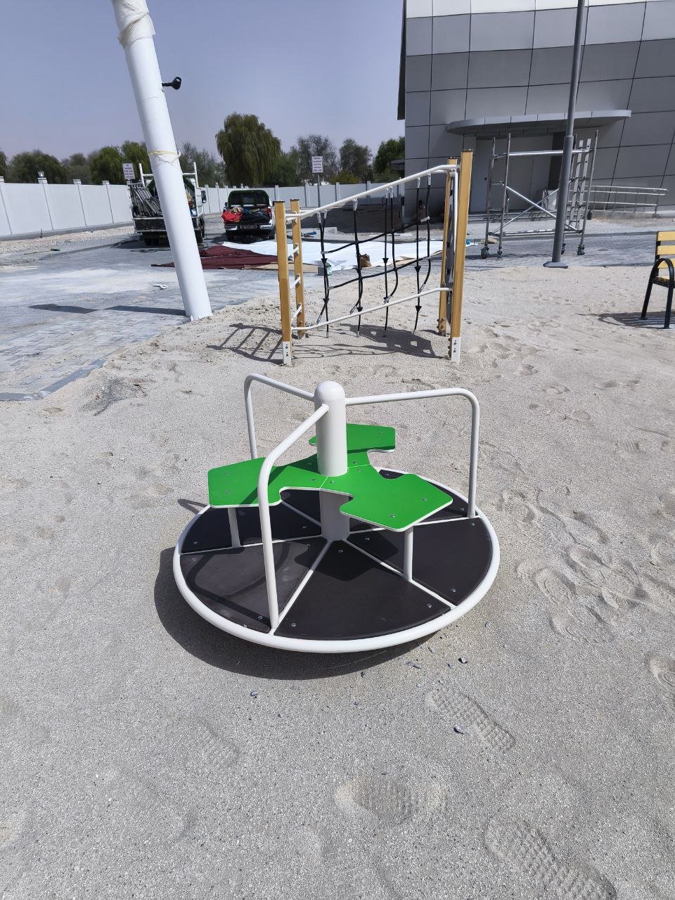 M.Zayed Carousel (1)